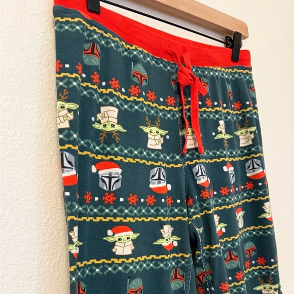 Hanna Andersson Star Wars PJ Set – Grogu Top S + Joggers M – Organic Cotton - Picture 8 of 9